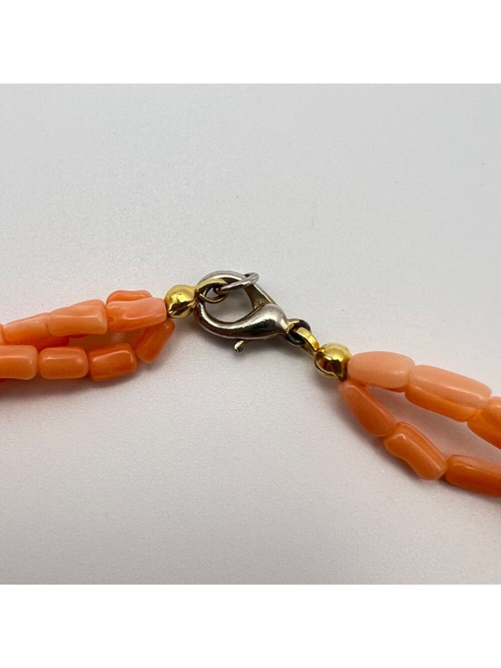 Vintage Salmon Peach Coral 3 Strand Necklace Cluster Earrings Jewelry Set - Picture 6 of 10